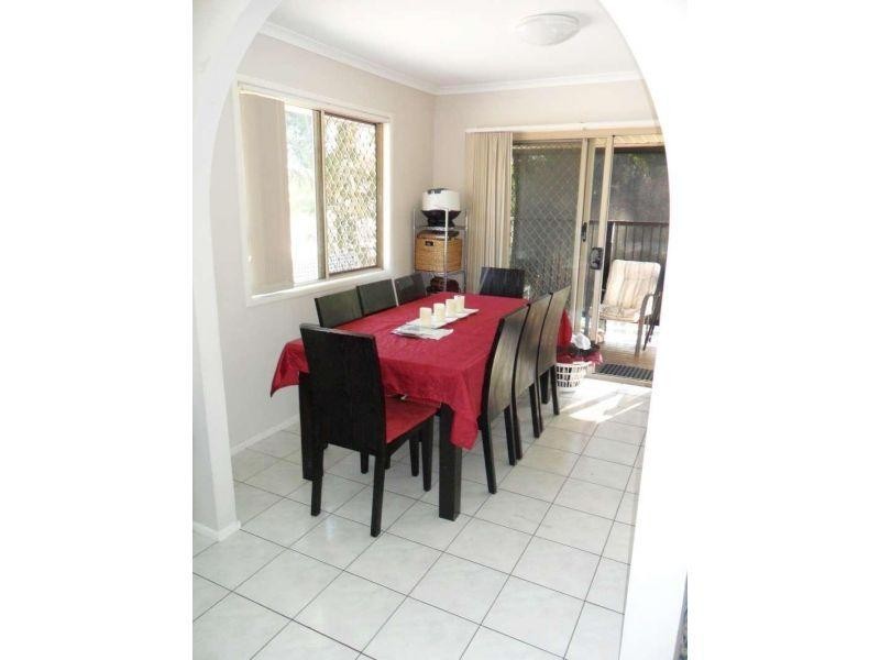 3 Hobbs Street, Everton Hills QLD 4053