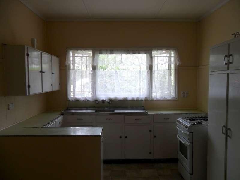 539 Cavendish Rd, Coorparoo QLD 4151