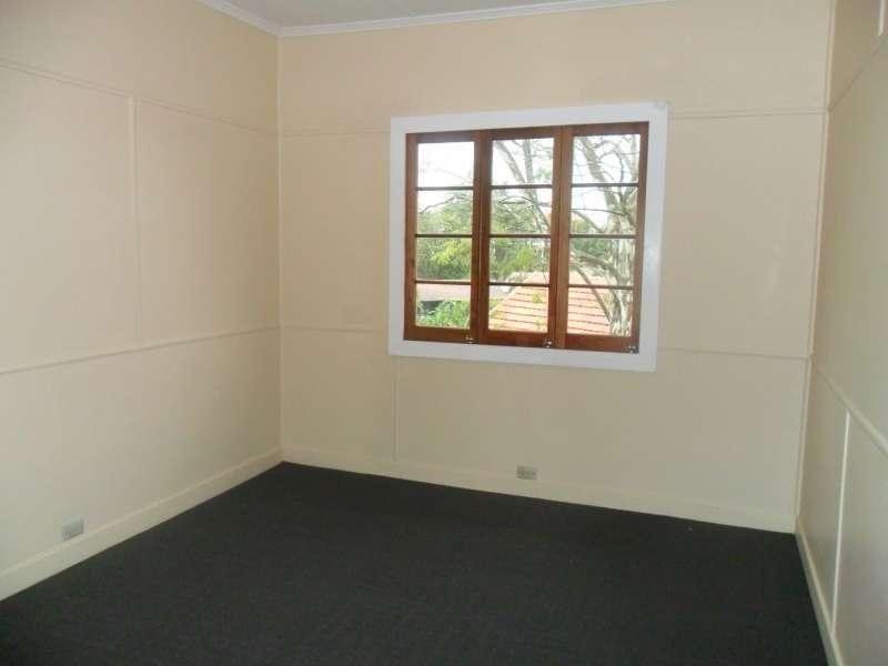 539 Cavendish Rd, Coorparoo QLD 4151