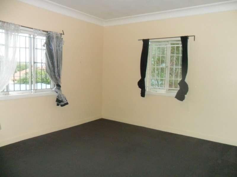 539 Cavendish Rd, Coorparoo QLD 4151
