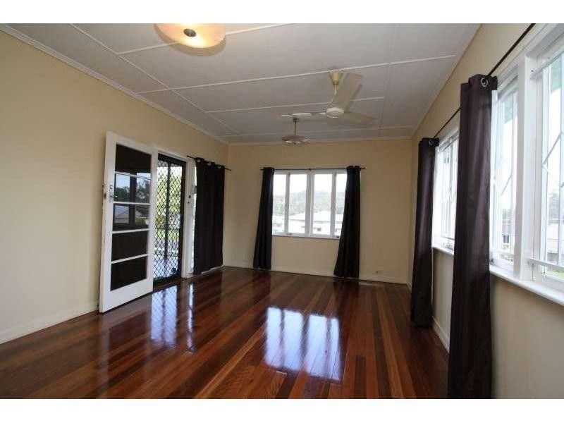 9 Penrith Street, Salisbury QLD 4107