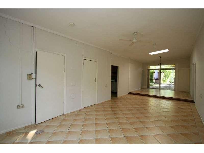 2837 Old Cleveland Road, Chandler QLD 4155