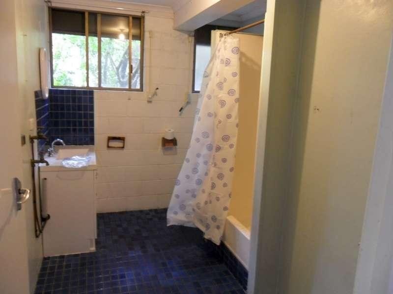 2/10 Horrocks Street, Toowong QLD 4066