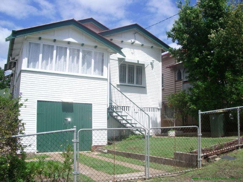 30 Dorset Street, Ashgrove QLD 4060