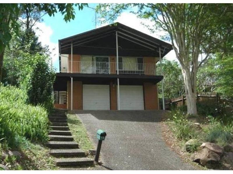 29 Tucker Street, Chapel Hill QLD 4069