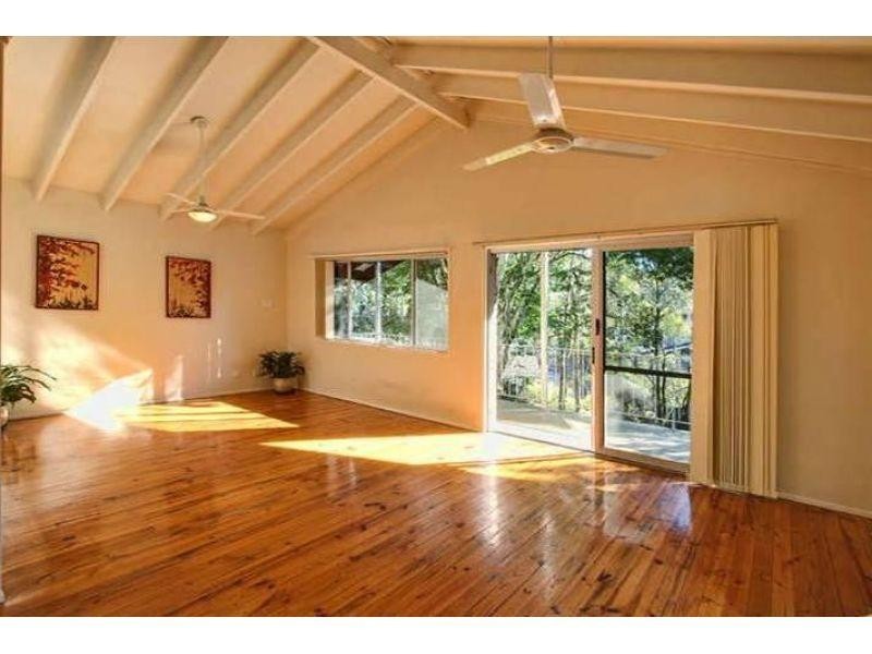 29 Tucker Street, Chapel Hill QLD 4069