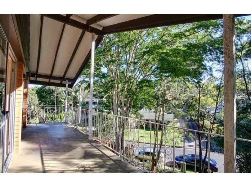 29 Tucker Street, Chapel Hill QLD 4069
