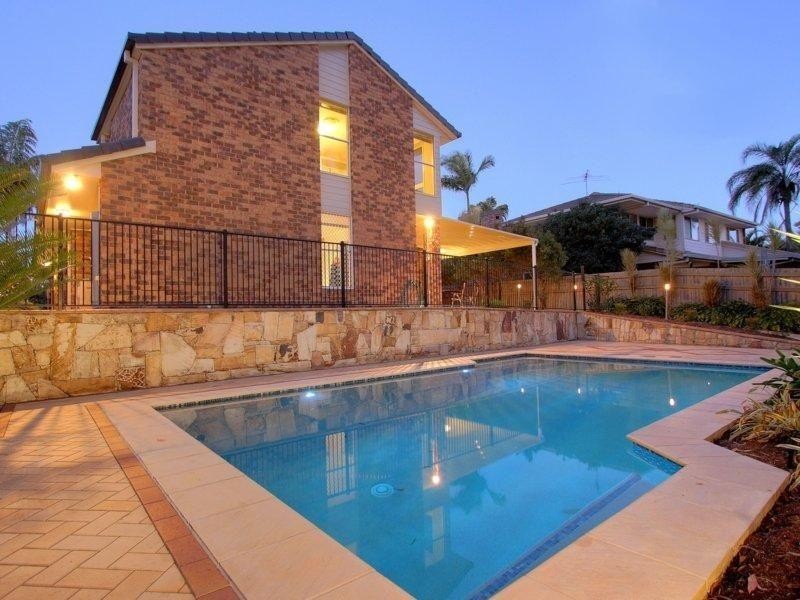 17 Casuarina Crescent, Calamvale QLD 4116