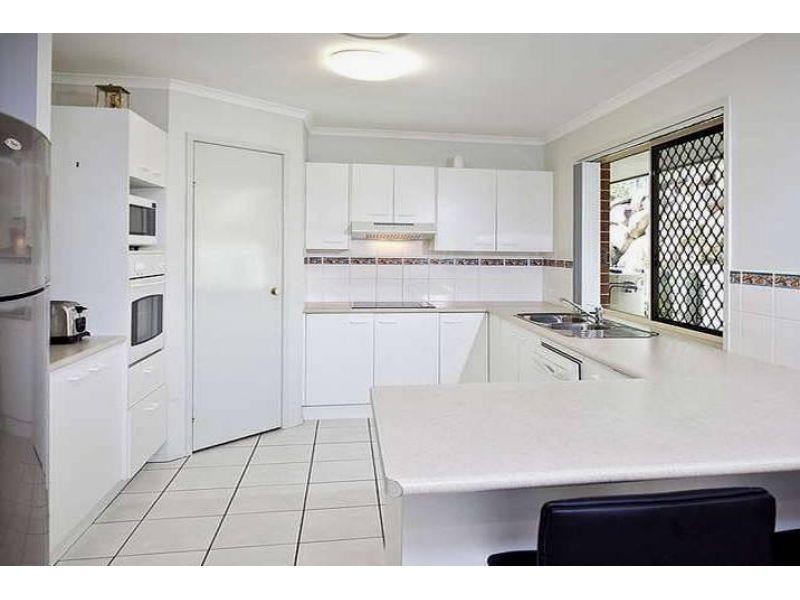 62 Waterford Place, Bridgeman Downs QLD 4035