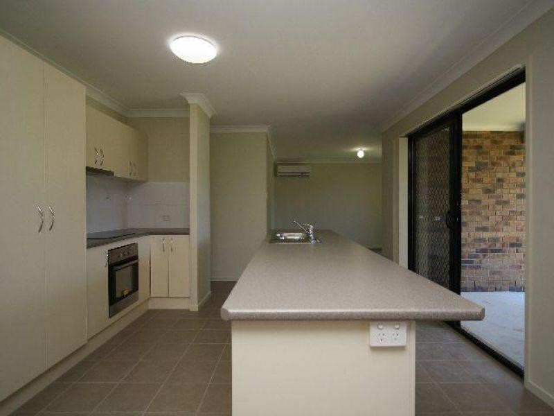 18 Newhaven Street, Marsden QLD 4132