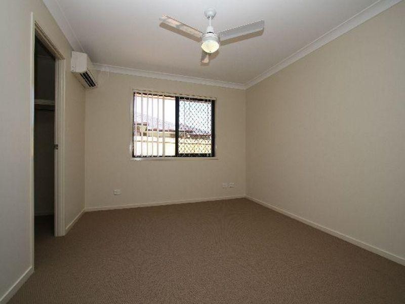 18 Newhaven Street, Marsden QLD 4132