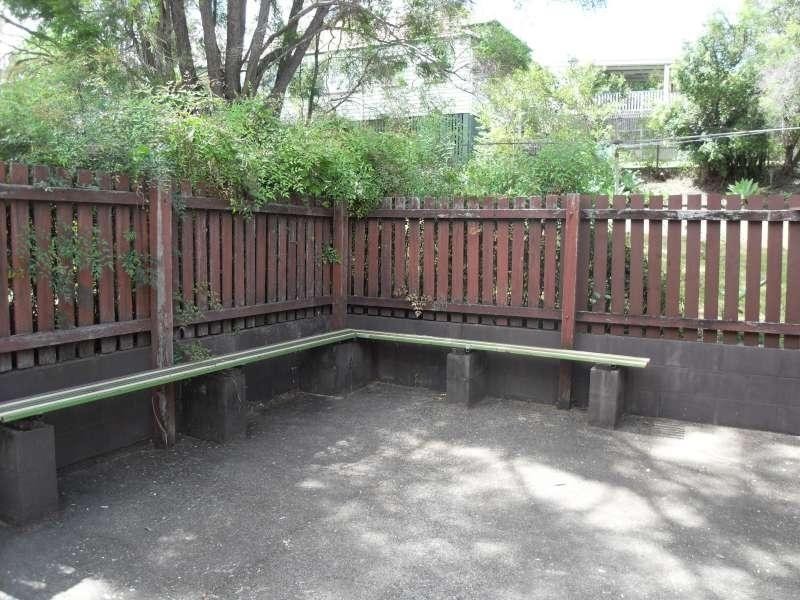 37 Hayward Street, Paddington QLD 4064