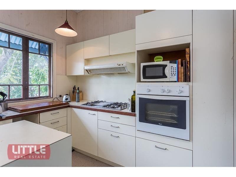 50 Primrose Terrace, Red Hill QLD 4059