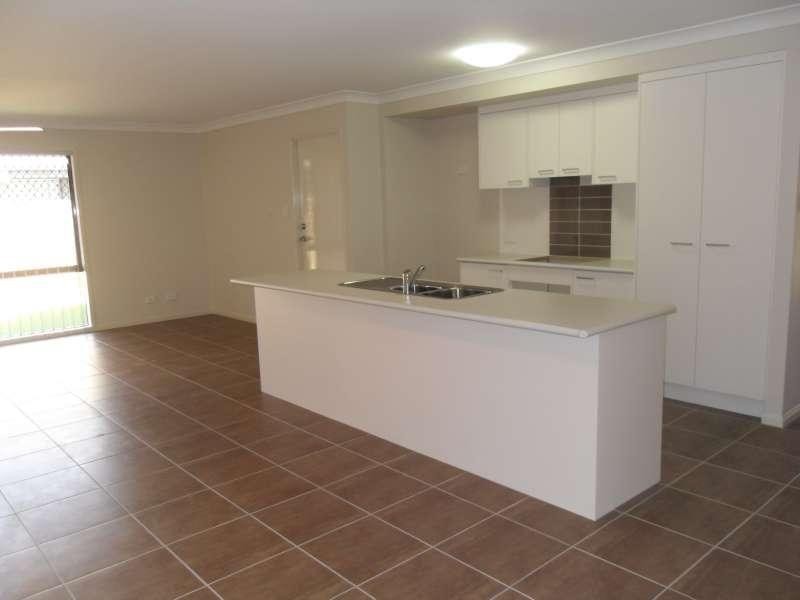 4 Treeline Place, Durack QLD 4077