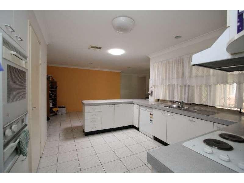 42 Glover Drive, Alexandra Hills QLD 4161