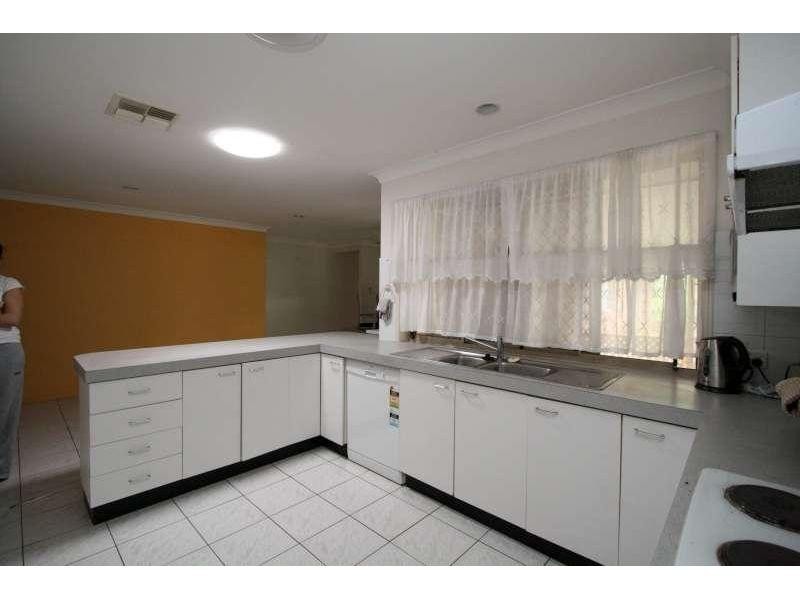 42 Glover Drive, Alexandra Hills QLD 4161