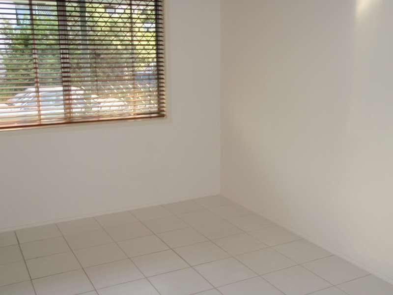 2/24 Caroline Street, Annerley QLD 4103