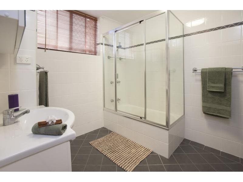 2/51 Maryvale Street, Toowong QLD 4066