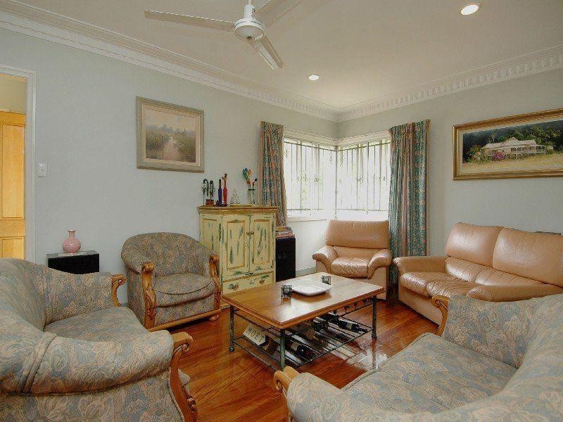 4 Moy Street, Kelvin Grove QLD 4059