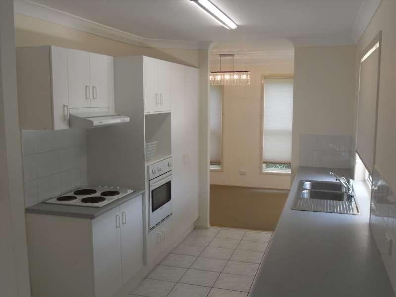 12 Curtis Place, Calamvale QLD 4116