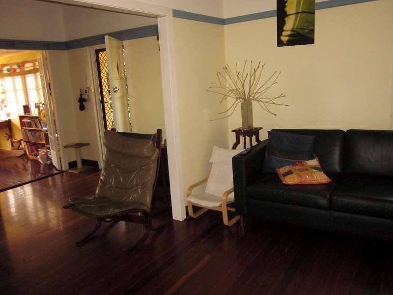 8 Burn Street, Camp Hill QLD 4152