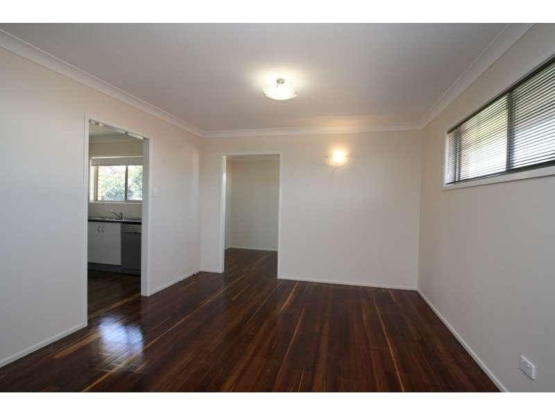 26 Carnation Road, Manly West QLD 4179