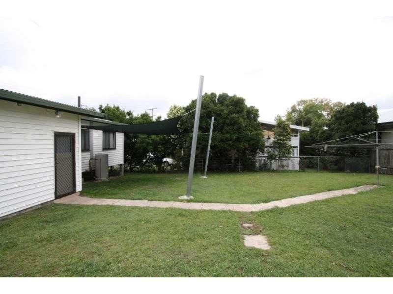 13 Muriel Avenue, Manly West QLD 4179