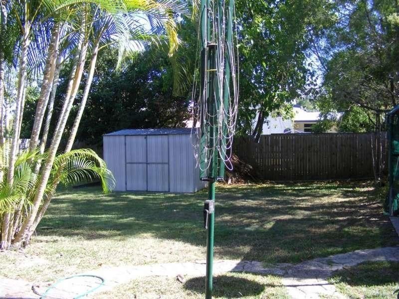 7 Redbank Road, Redcliffe QLD 4020