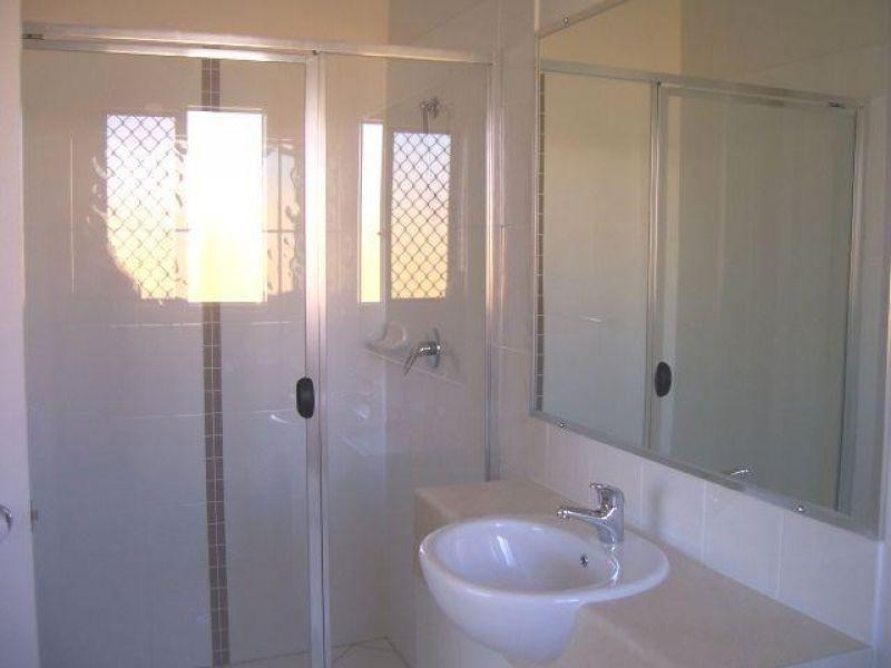 1 Wright Avenue, Redbank Plains QLD 4301