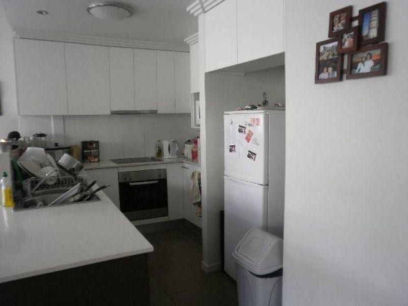 1/8 Dudley Street, Annerley QLD 4103