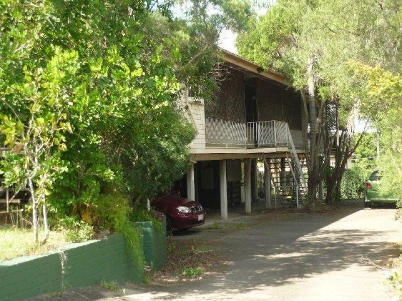 2/73 Temple Street, Coorparoo QLD 4151