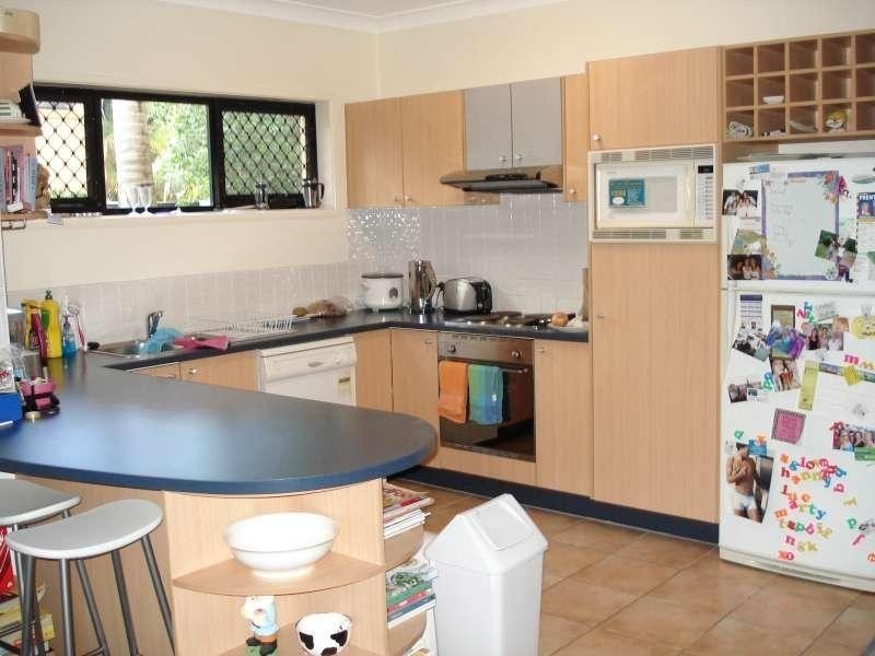 12/122 Central Avenue, Indooroopilly QLD 4068