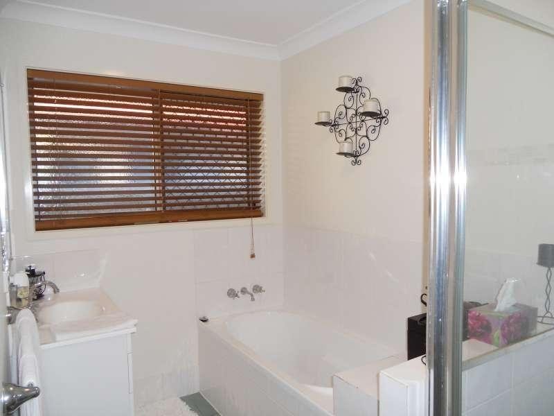 63 Morden Road, Sunnybank Hills QLD 4109