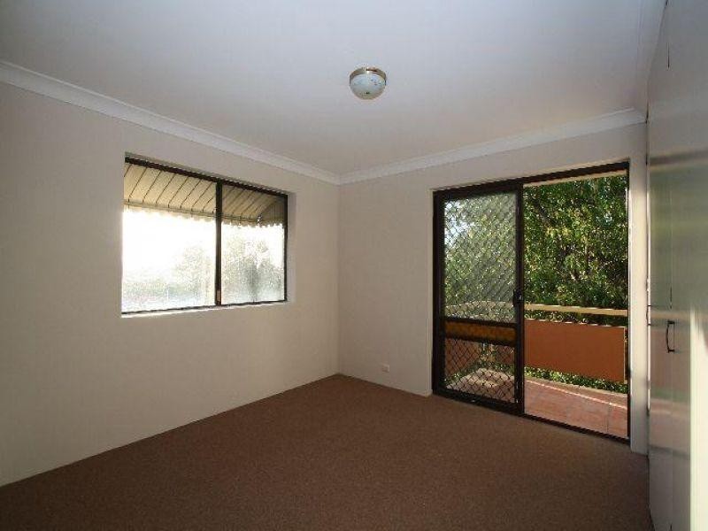 6/26 Raby Road, Coorparoo QLD 4151