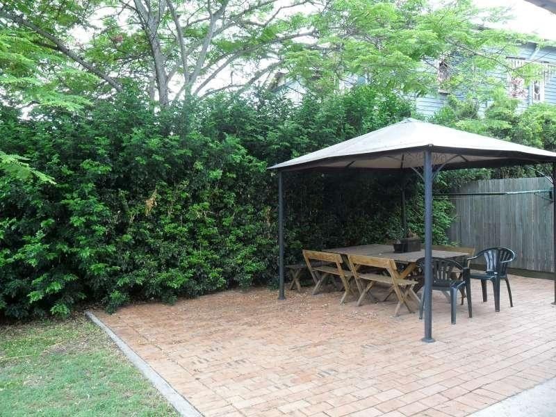 77A Hebe Street, Bardon QLD 4065