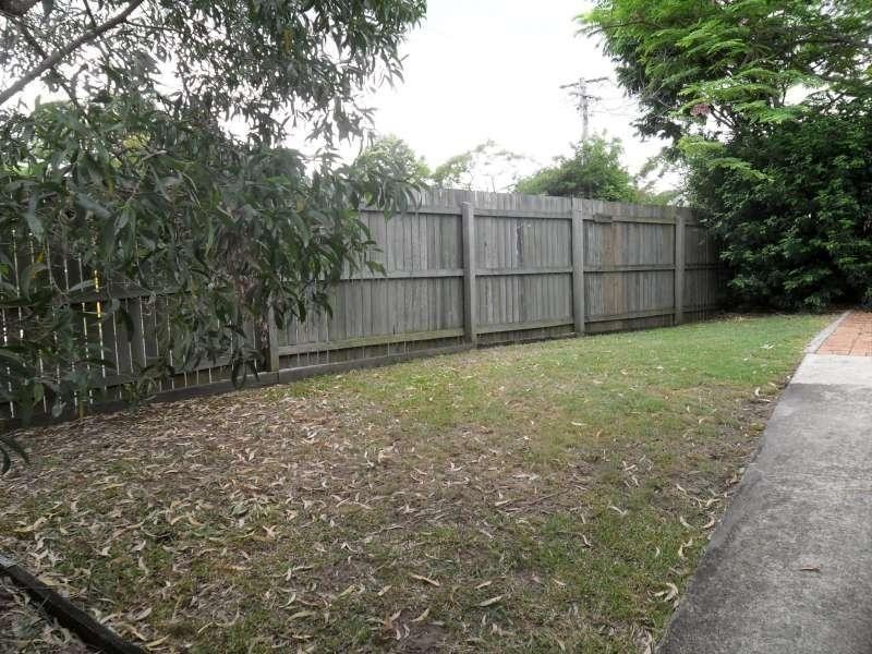 77A Hebe Street, Bardon QLD 4065