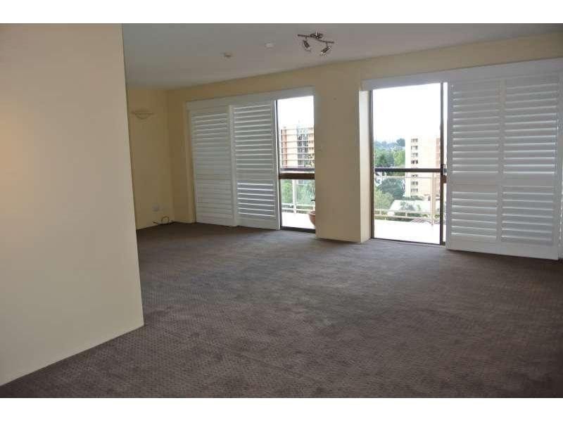 11/60 Bellevue Terrace, St Lucia QLD 4067