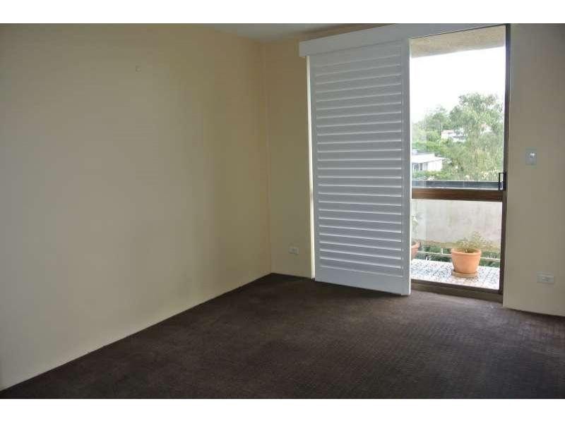 11/60 Bellevue Terrace, St Lucia QLD 4067
