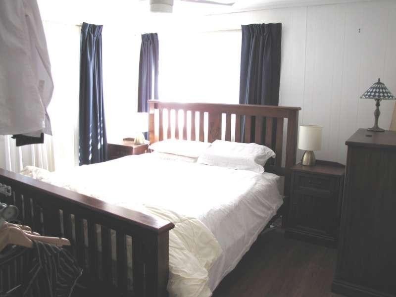 21 Calston Street, Oxley QLD 4075