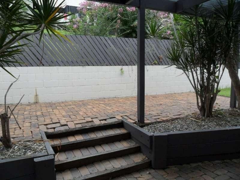 44 Rennie Street, Indooroopilly QLD 4068