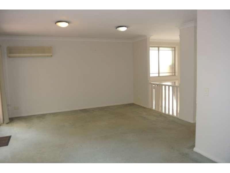 61/360 Simpsons Road, Bardon QLD 4065