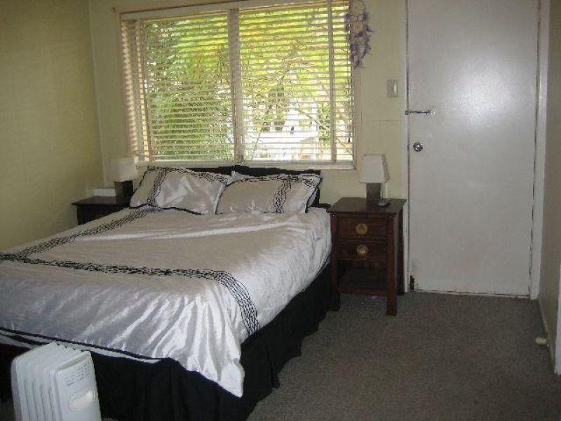 4/30 Ninth Avenue, Coorparoo QLD 4151