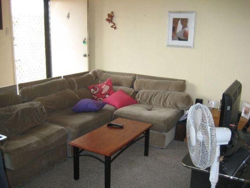 4/30 Ninth Avenue, Coorparoo QLD 4151