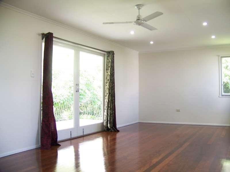 57 Greens Road, Coorparoo QLD 4151