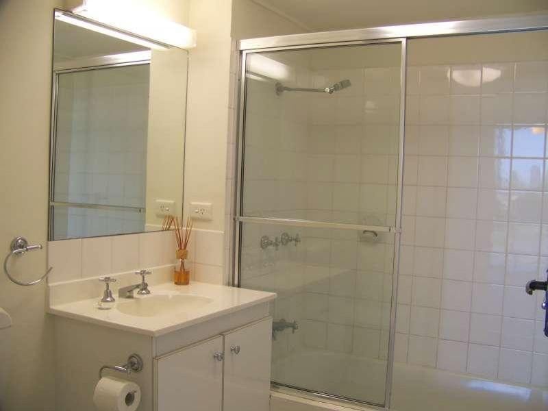 22/72 Sandford Street, St Lucia QLD 4067