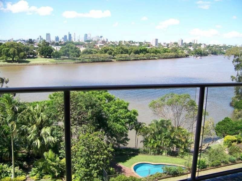 22/72 Sandford Street, St Lucia QLD 4067