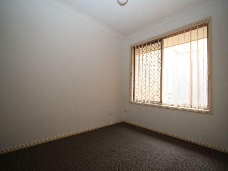 7 Clarence Place, Forest Lake QLD 4078