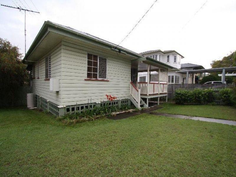 27 Ryder Street, Wynnum QLD 4178