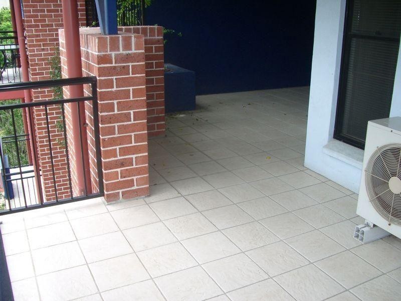 15/9 Newstead Avenue, Newstead QLD 4006