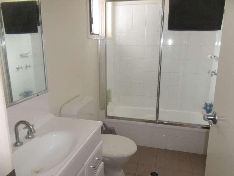 1/50 Halcomb Street, Zillmere QLD 4034